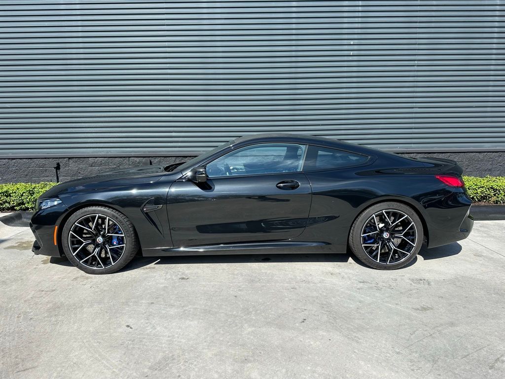 Thumbnail: 2023 BMW M8 - 2