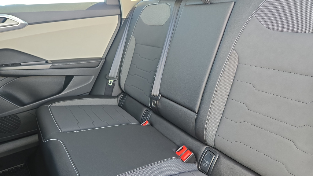 2026 Volkswagen Taos