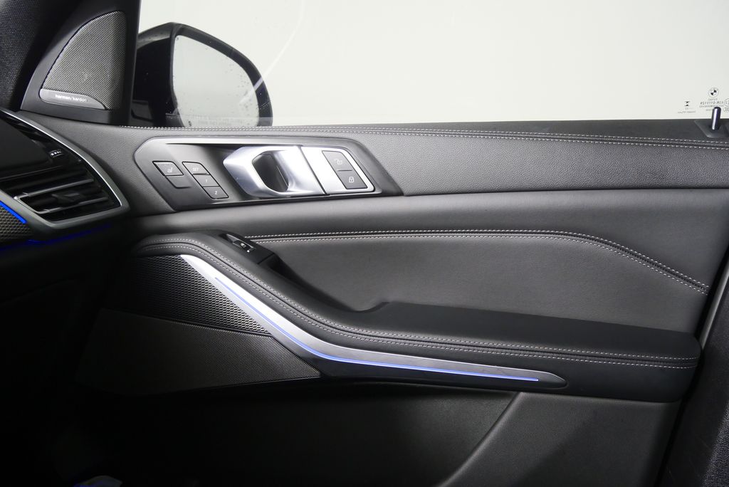 Thumbnail: 2023 BMW X5 - 28