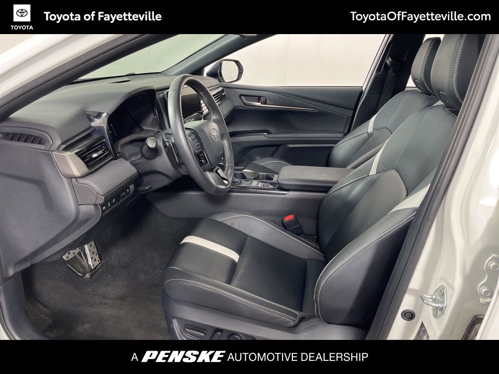 Thumbnail: 2025 Toyota Camry - 21