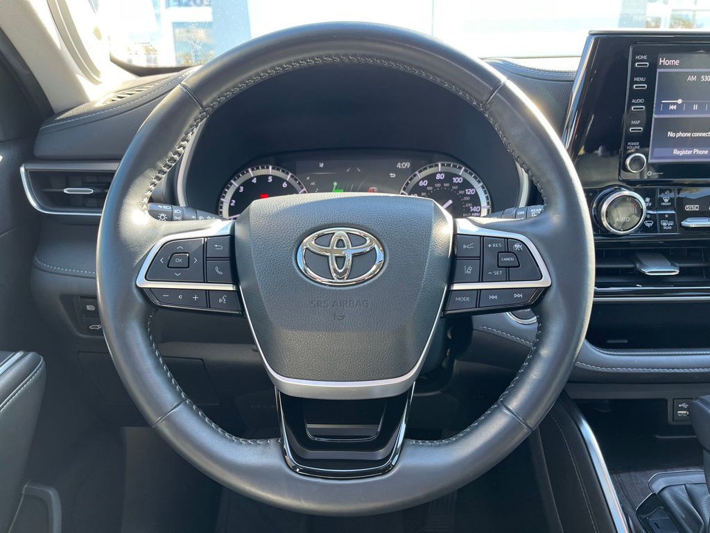 2022 Toyota Highlander Limited