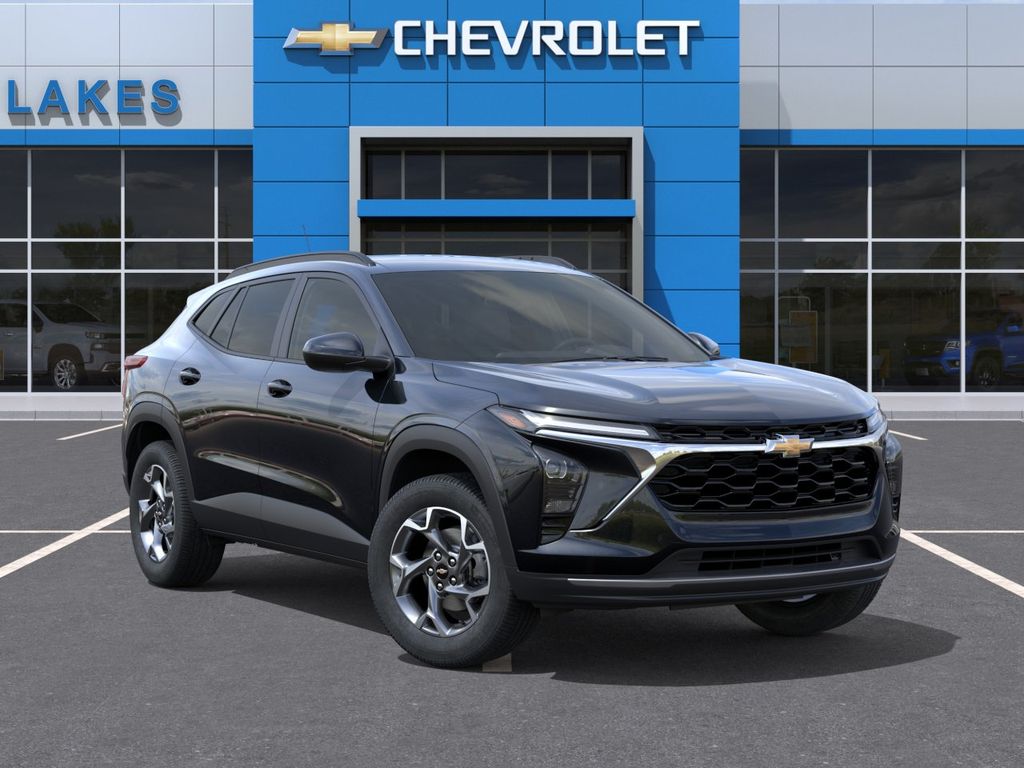 2026 Chevrolet Trax LT - Photo 7