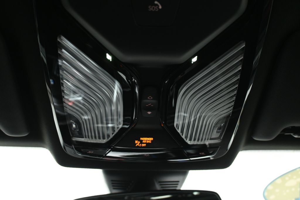 Thumbnail: 2024 BMW M2 - 21