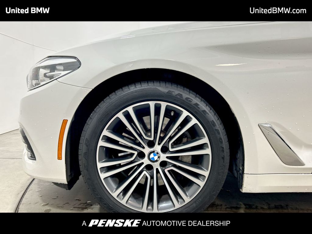 2019 BMW 5 Series 540i 10