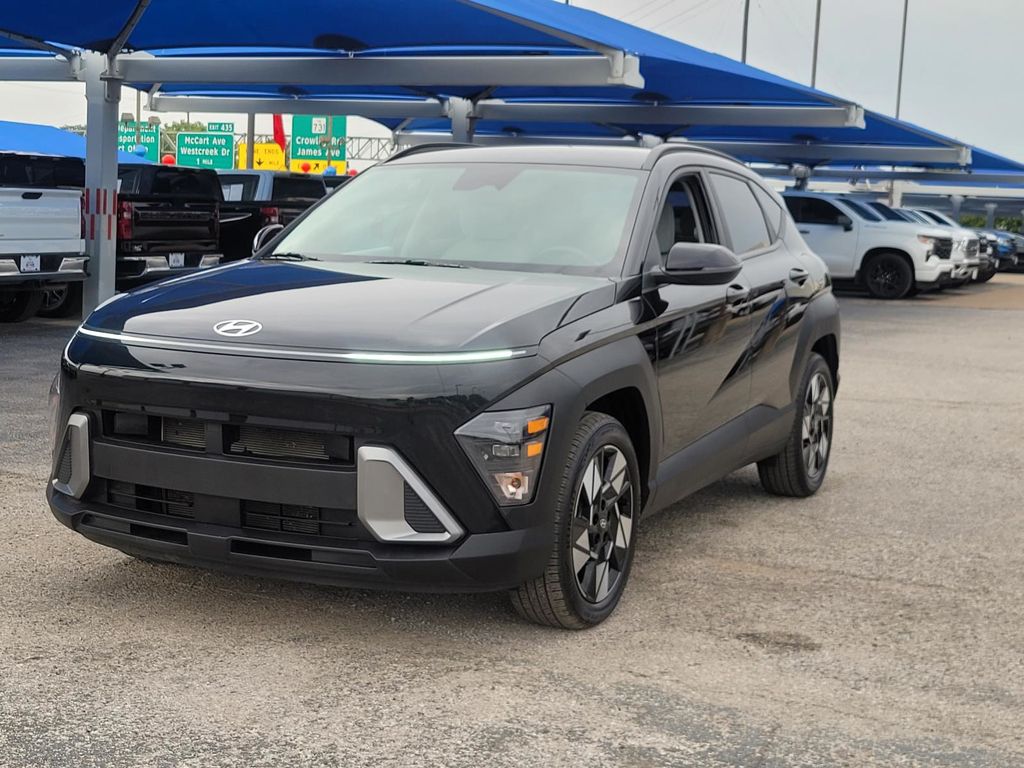 2025 Hyundai Kona SEL FWD