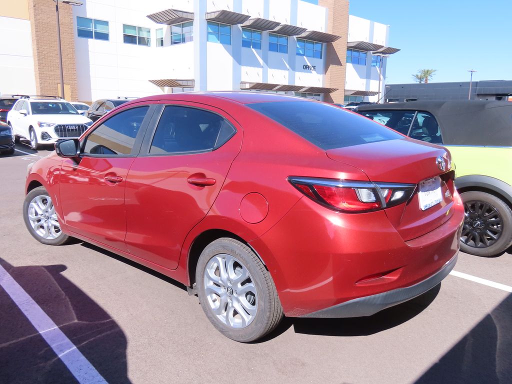 Thumbnail: 2018 Toyota Yaris - 3