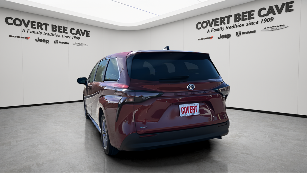 Used Car 2025 Toyota Sienna  Le For Sale Under $50,000 In Austin, Texas