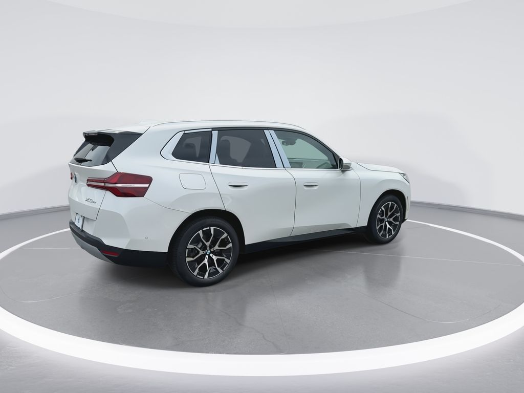 Thumbnail: 2026 BMW X3 - 8