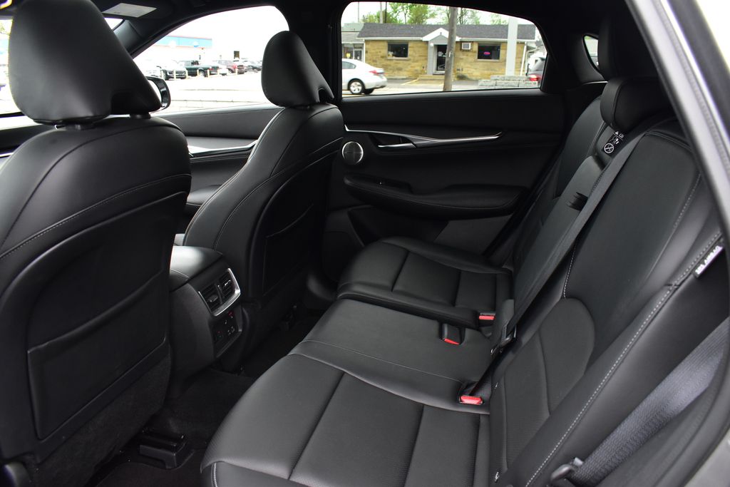 2023 INFINITI QX55 Sensory 30