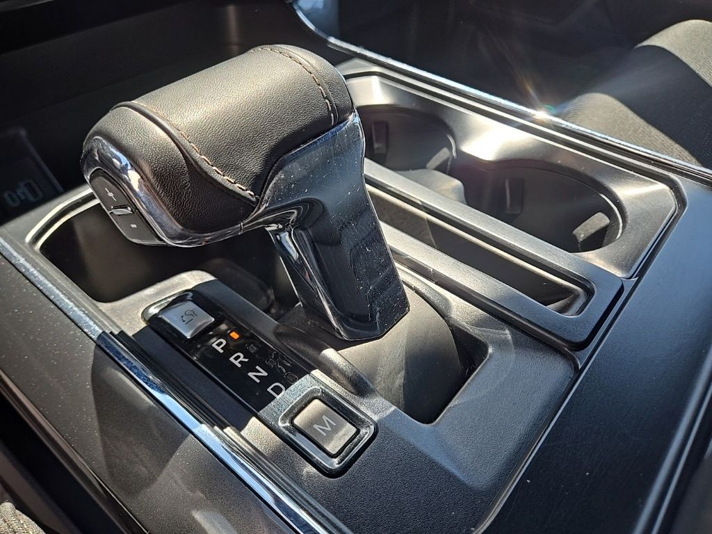 Used 2023 Gray Ford XLT image 37