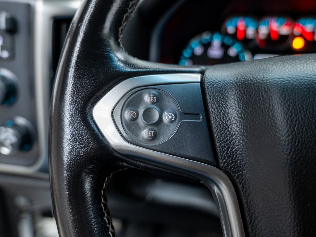 2019 White Chevrolet Silverado 2500HD LT 4X4 Truck