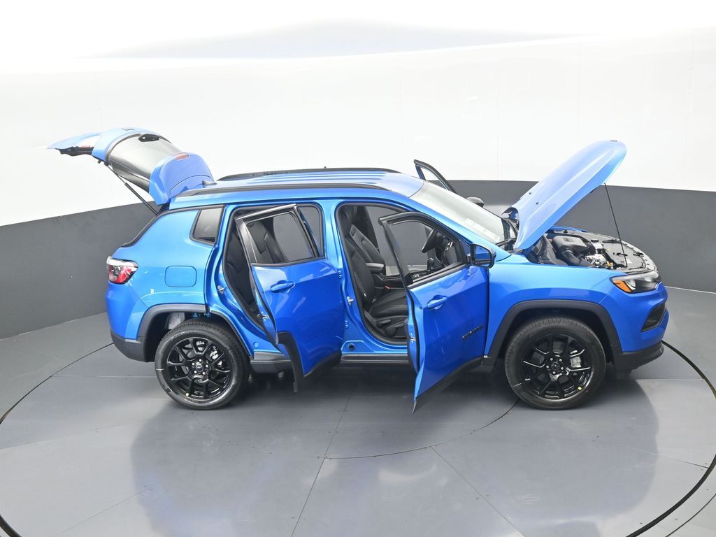 New 2026 Hydro Blue Pearlcoat Jeep Latitude image 69