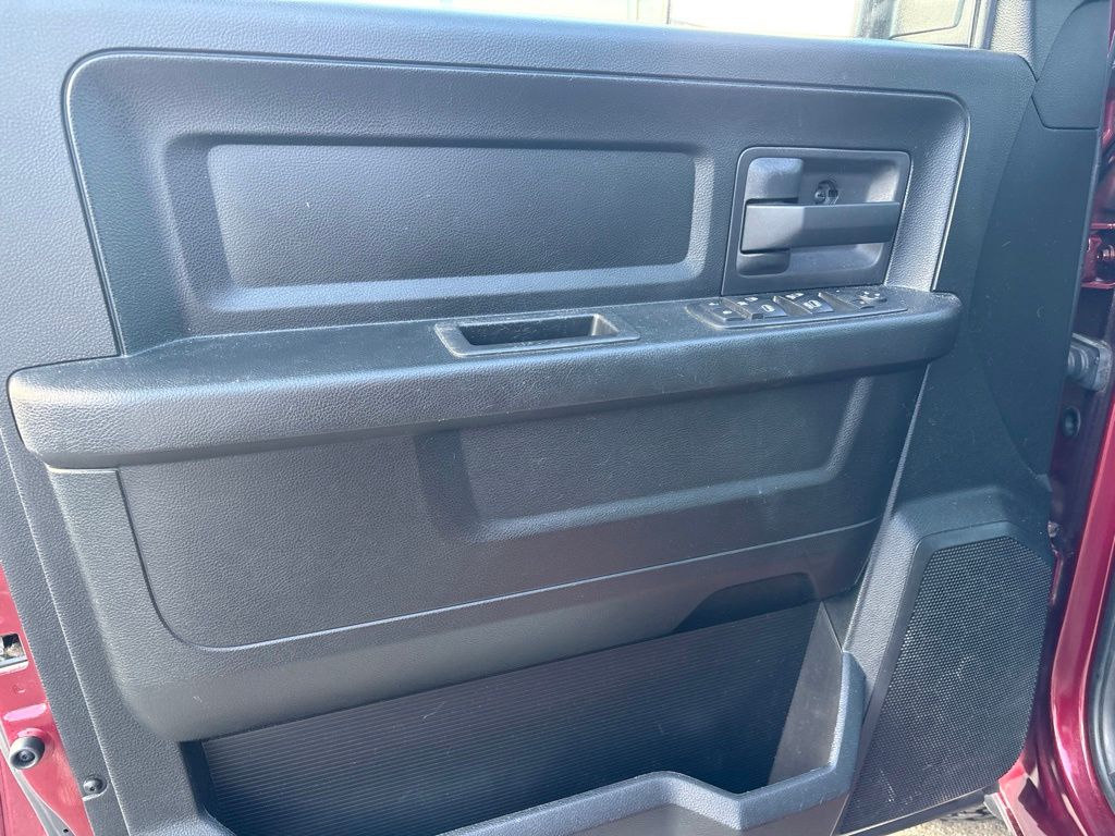 2018 Ram 1500 — photo 6