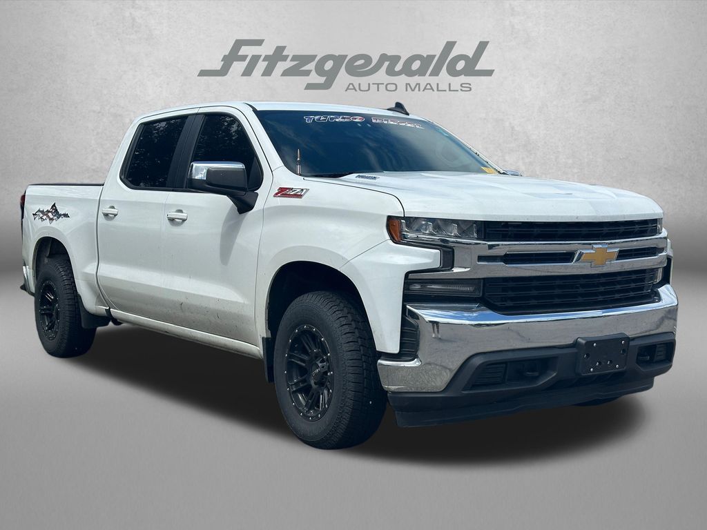Summit White 2022 Chevrolet Silverado 1500 Pickup Truck Four-Wheel Drive Automatic