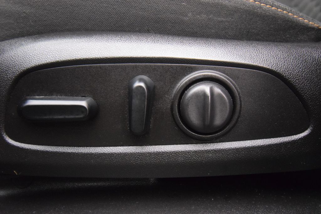 used 2018 Chevrolet Equinox car, priced at $13,800