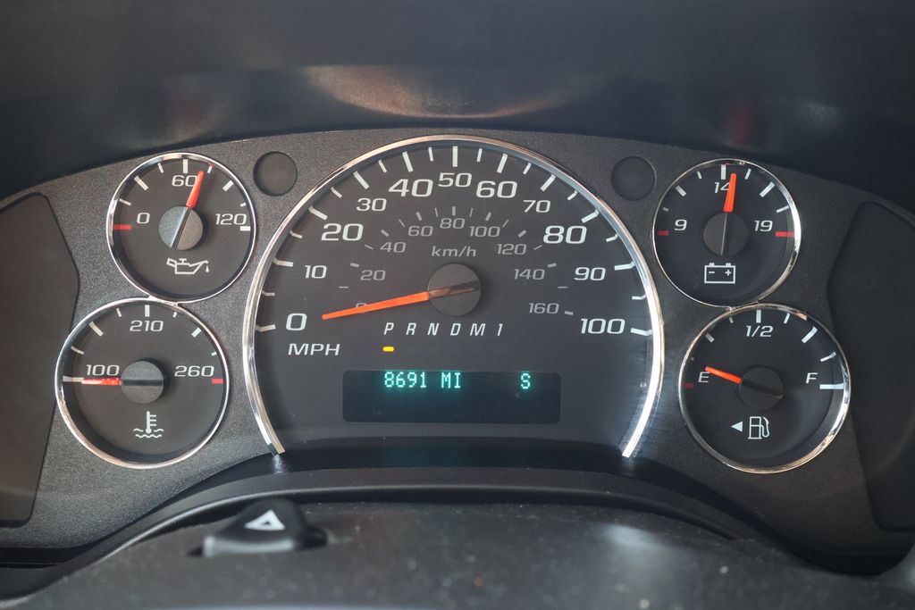 Thumbnail: 2024 Chevrolet Express - 19
