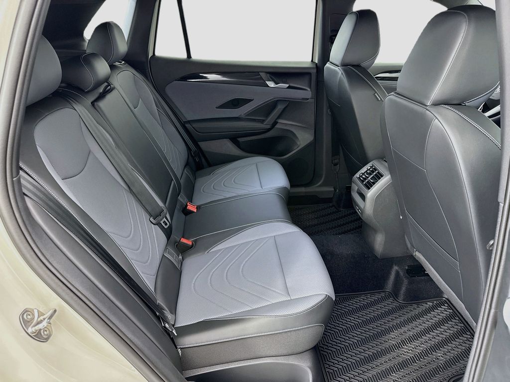 Thumbnail: 2026 Volkswagen Tiguan - 20