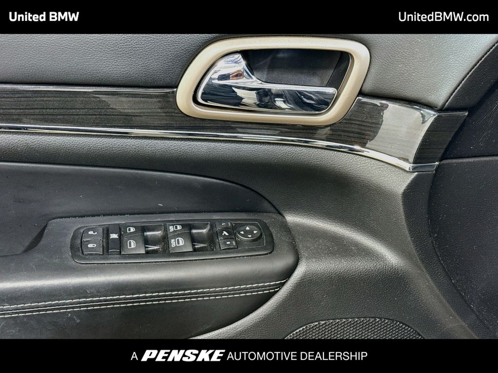 Thumbnail: 2015 Jeep Grand Cherokee - 3