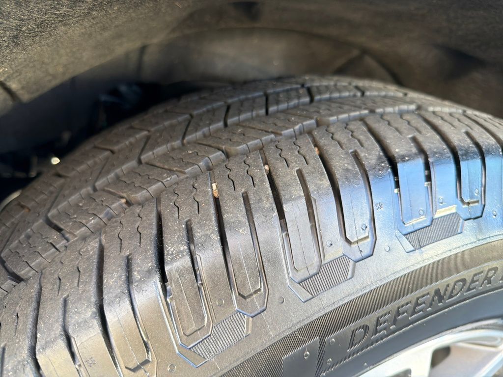 used 2021 GMC Canyon car, priced at $25,900