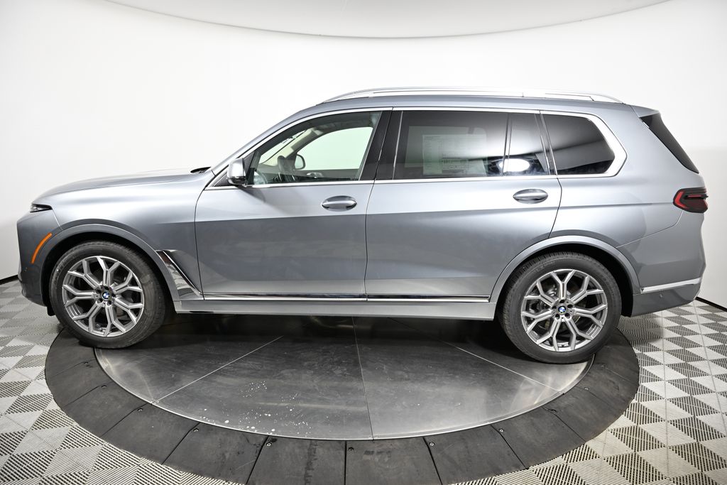 Thumbnail: 2026 BMW X7 - 2
