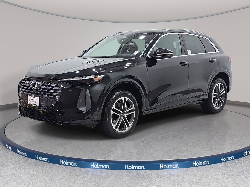 Mythos Black Metallic 2025 Audi Q5 quattro Premium 40 TFSI SUV / Crossover All-Wheel Drive 7-Speed Automatic