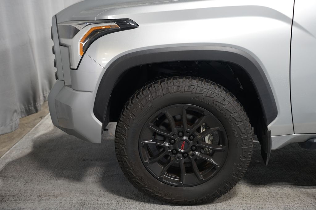 Thumbnail: 2022 Toyota Tundra - 5