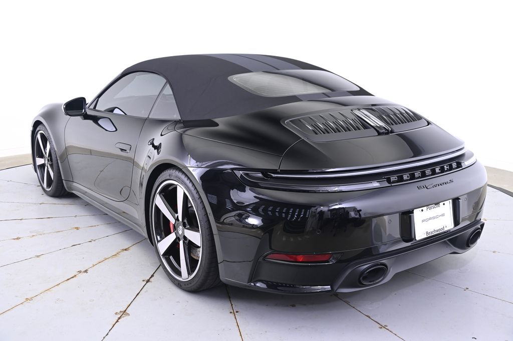 Thumbnail: 2025 Porsche 911 - 13