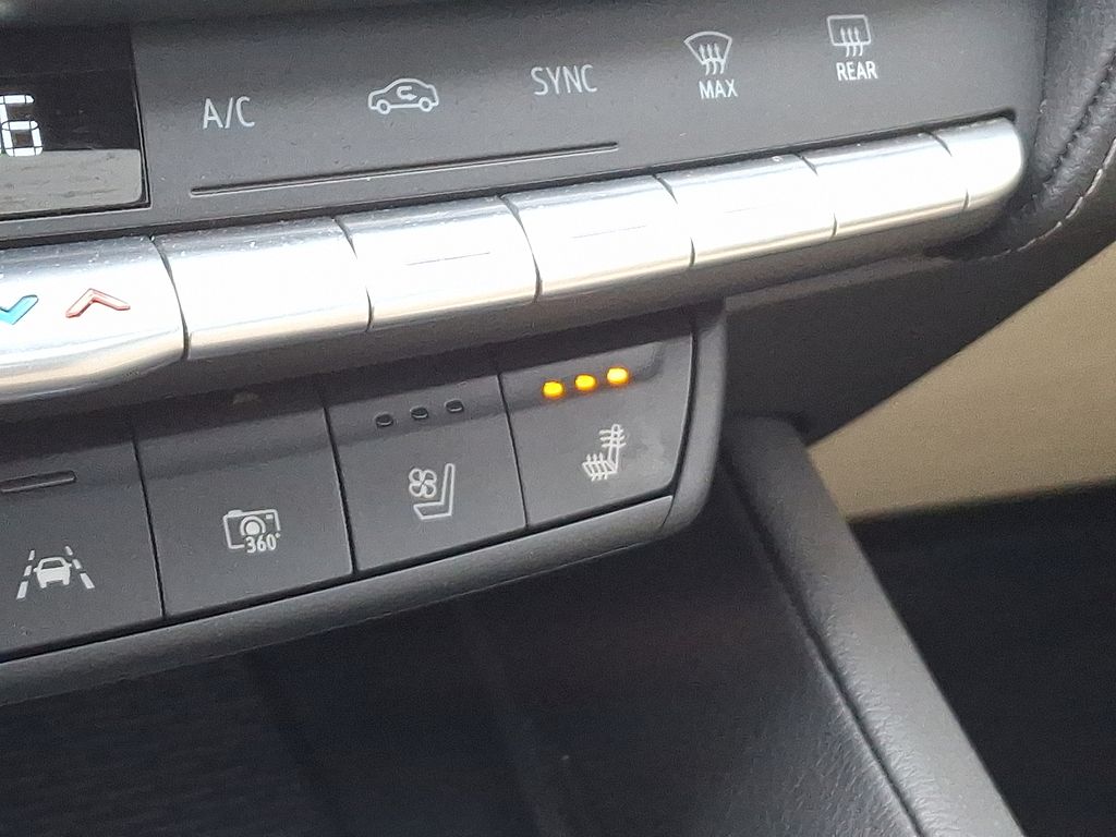 Thumbnail: 2023 Cadillac CT5 - 27