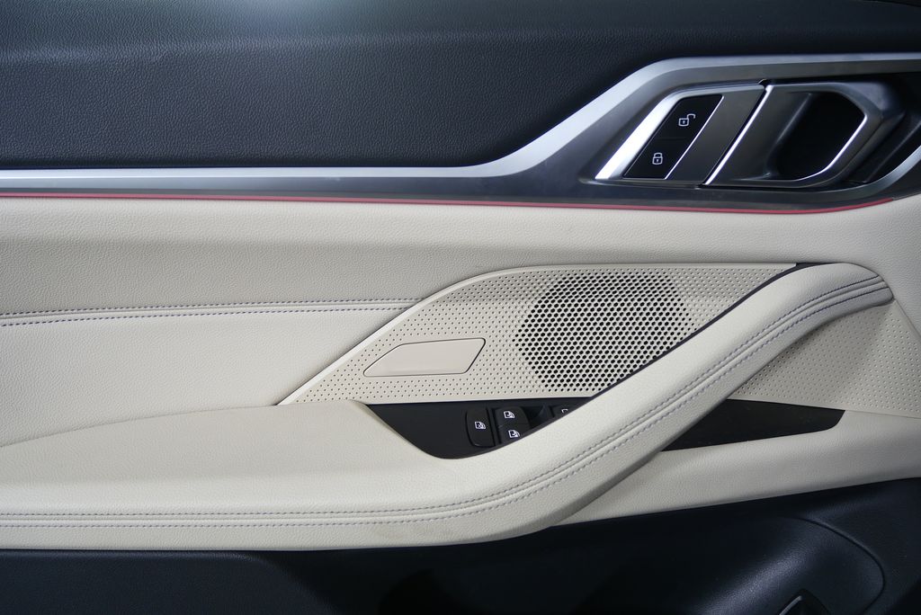 Thumbnail: 2022 BMW 4 Series - 9