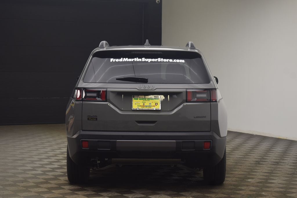 new 2026 Jeep Cherokee car, priced at $32,878