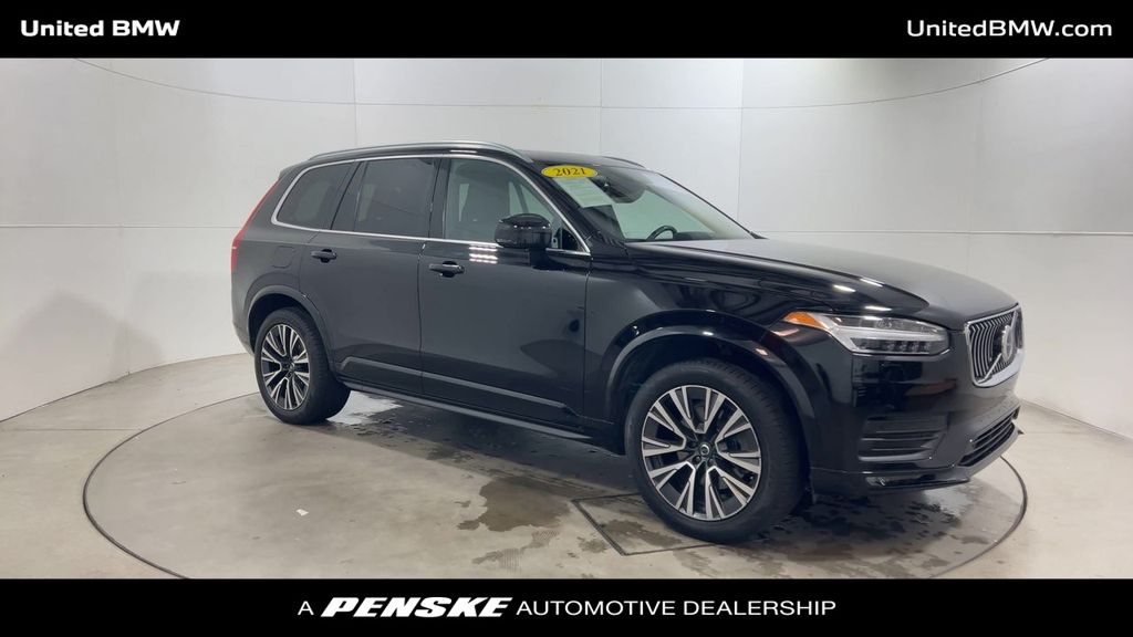 Thumbnail: 2021 Volvo XC90 - 2