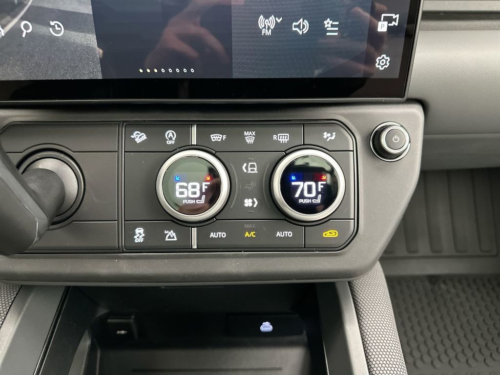 Thumbnail: 2026 Land Rover Defender - 13