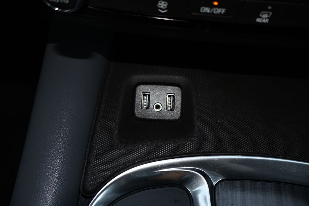 2019 Buick Enclave Essence 17