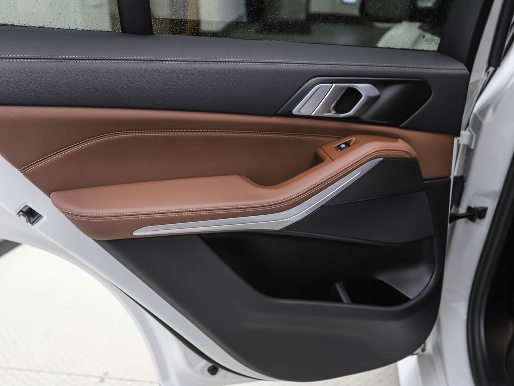 2022 BMW X5 xDrive40i 20