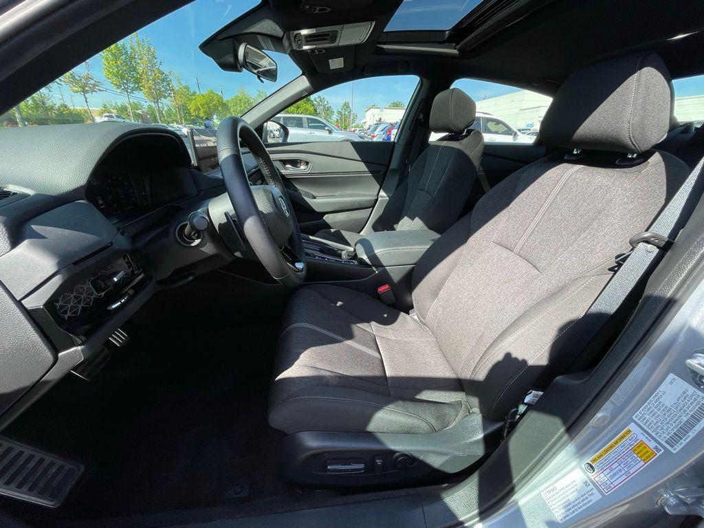 Thumbnail: 2025 Honda Accord - 27