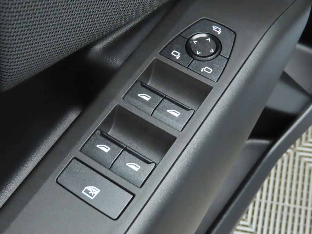 2025 BMW X3 3.0i 24