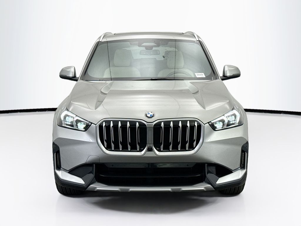 Thumbnail: 2025 BMW X1 - 2