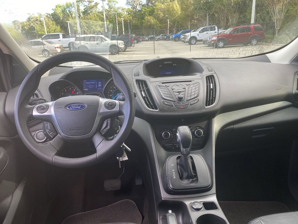 2014 Ford Escape S photo