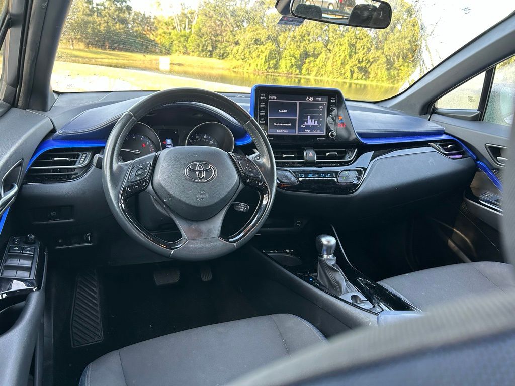 Thumbnail: 2021 Toyota C-HR - 12