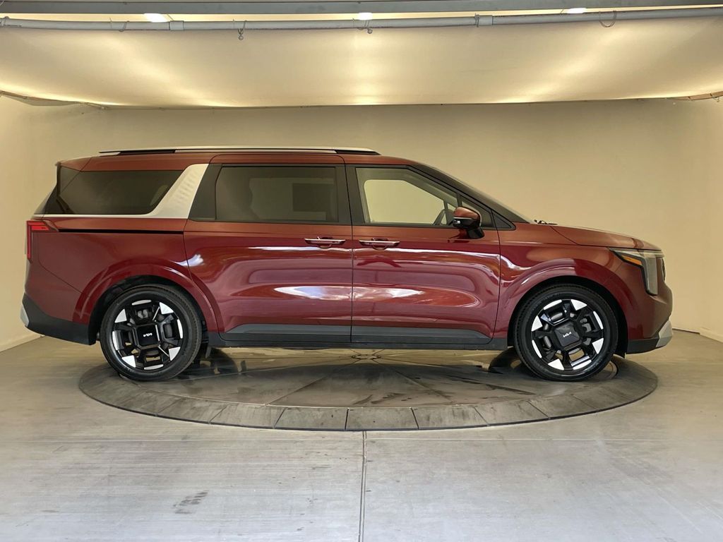 2025 Kia Carnival EX - 7