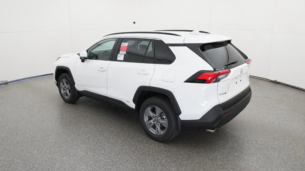 Thumbnail: 2025 Toyota RAV4 - 26