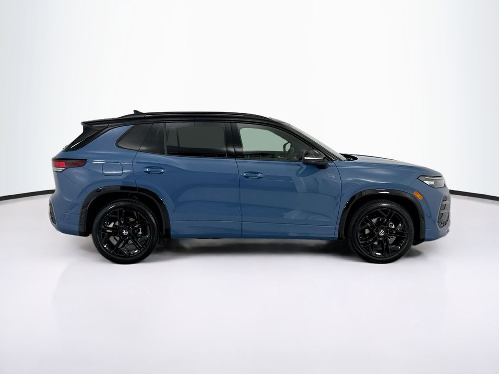 Thumbnail: 2026 Volkswagen Tiguan - 4