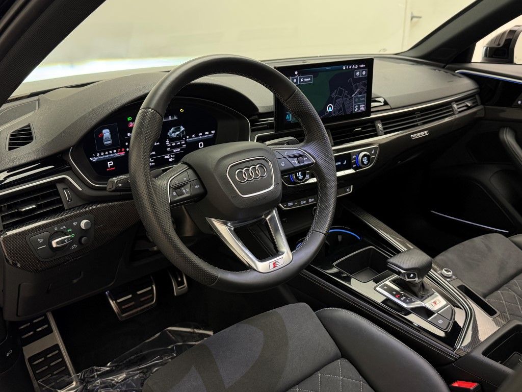 Thumbnail: 2022 Audi S4 - 32