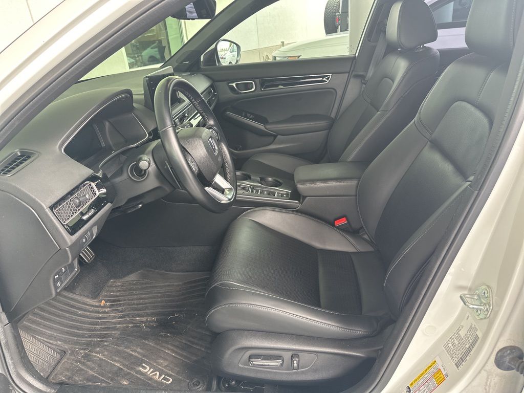 2022 Honda Civic Sport Touring 11