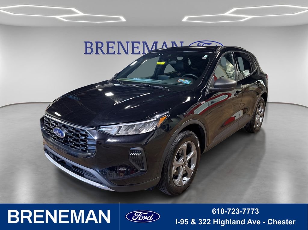 Black Metallic 2025 Ford Escape SUV / Crossover All-Wheel Drive 8-Speed Automatic