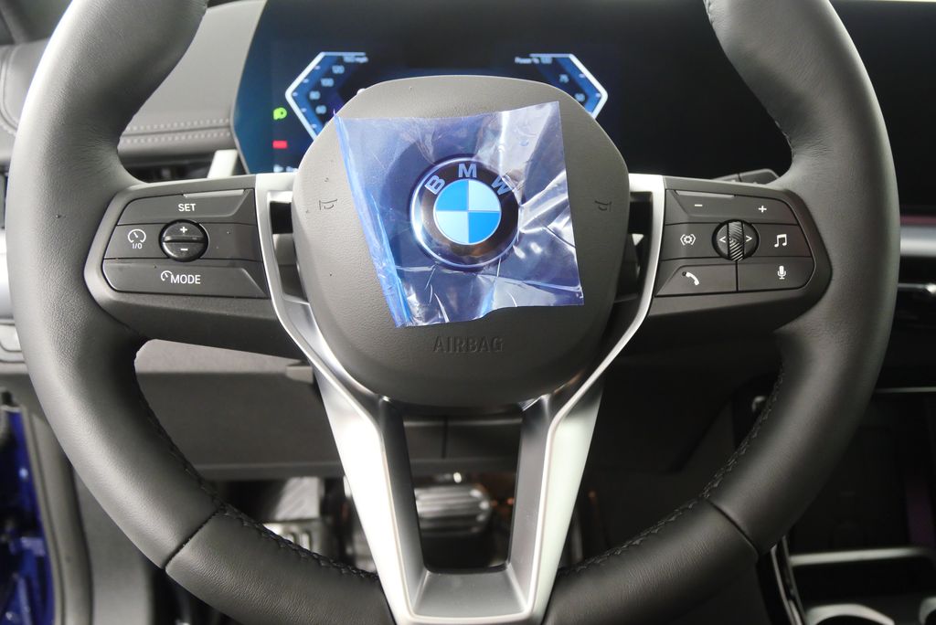 2025 BMW X1 xDrive28i 19