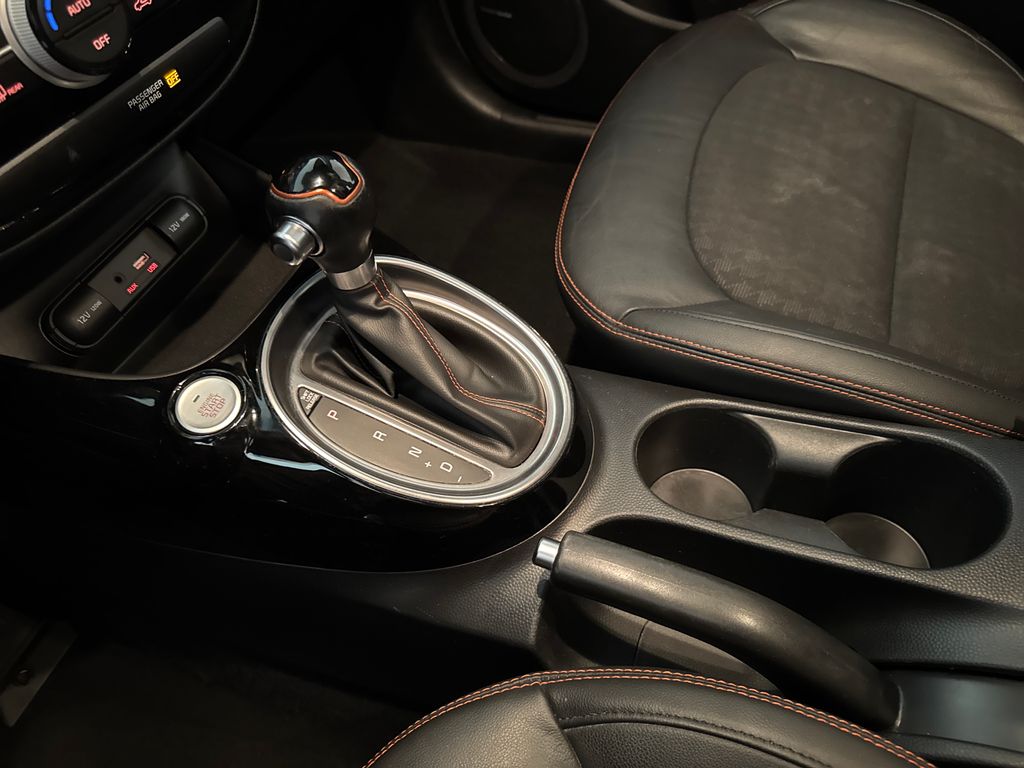 2019 Bright Silver Kia Soul Exclaim FWD Hatchback