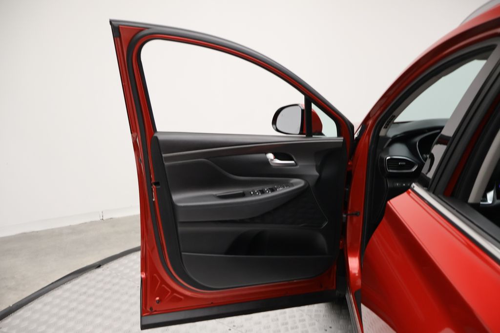 Thumbnail: 2023 Hyundai Santa Fe - 16