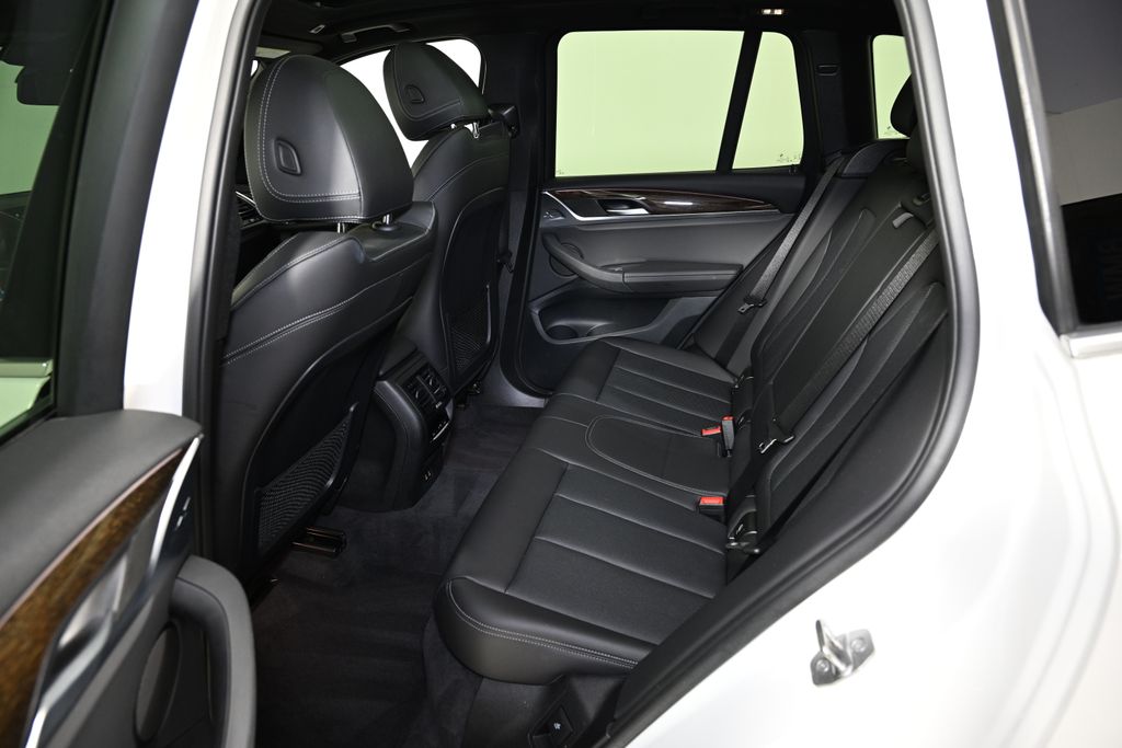 Thumbnail: 2022 BMW X3 - 24