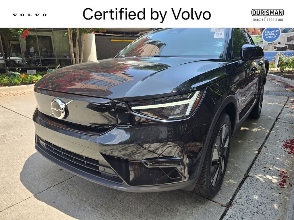 2024 Volvo XC40 Recharge Pure Electric Core